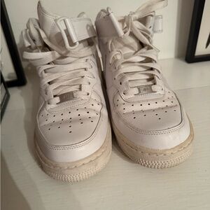 Nike Air Force 1 High-Top in White